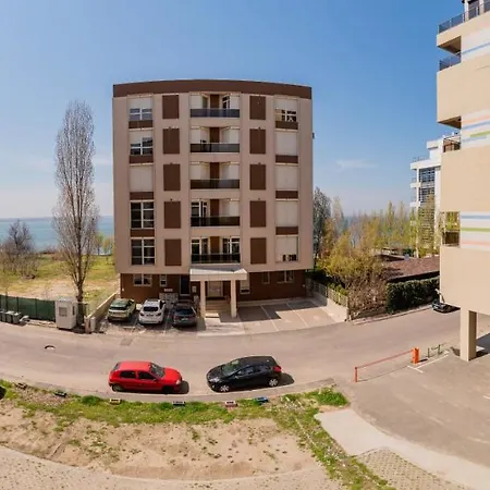 Apartment Apartel Anelis *